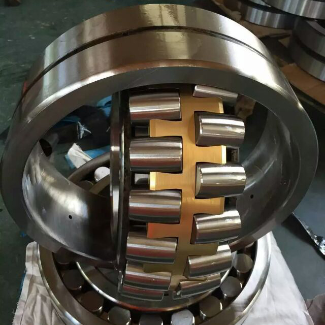 23022 CC CA CK W33 Yiyi Roller Bearing for Mining Machinery 110*170*45mm