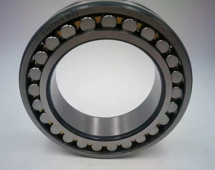 23022 CC CA CK W33 Yiyi Roller Bearing for Mining Machinery 110*170*45mm